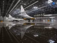Hình ảnh ông Putin vào buồng lái máy bay ném bom Tu-160M