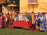 Tái hiện lễ hạ nêu triều Nguyễn tại Hiển Lâm Các ảnh 2 Tái hiện lễ hạ nêu triều Nguyễn tại Hiển Lâm Các ảnh 2