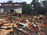 Mỹ: Bang Florida oằn mình dưới siêu bão Irma ảnh 10