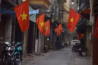 Hà Nội sáng mồng Một Tết: Quen mà lạ! ảnh 6