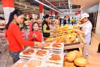 VINMART đồng loạt khai trương 9 siêu thị & cửa hàng tiện ích tại Hà Nội ảnh 4 VINMART đồng loạt khai trương 9 siêu thị & cửa hàng tiện ích tại Hà Nội ảnh 4