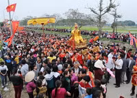 Thú vị lễ hội rước “vua, chúa giả” ở Hà Nội ảnh 3 Thú vị lễ hội rước “vua, chúa giả” ở Hà Nội ảnh 3
