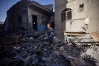 Hình ảnh hàng nghìn người Palestine trở về Gaza