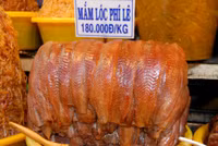 Dạo "vương quốc mắm" vùng biên Châu Đốc ảnh 7