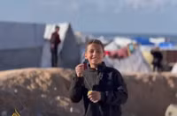 Hình ảnh những cánh diều trên bầu trời Gaza