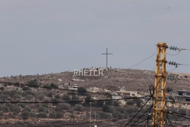 Rmeich là một trong khoảng hơn chục ngôi làng theo đạo Thiên chúa gần biên giới với Israel ở miền nam Lebanon, khu vực chủ yếu là người Hồi giáo Shia. (Ảnh: Zohra Bensemra/Reuters). Ngôi làng lên kế hoạch cho chiến tranh trong xung đột Hezbollah-Israel