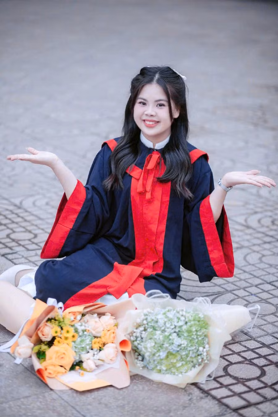 ngo-vu-bao-linh-thu-khoa-chuyen-nganh-luat-truong-dai-hoc-luat-ha-noi.jpg