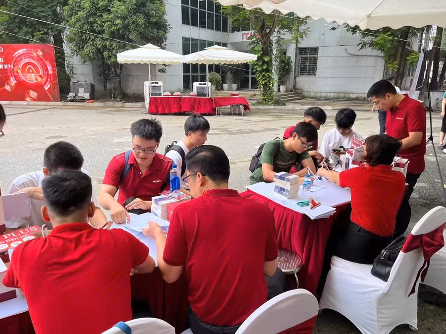 Agribank Chi nhánh Hà Nội đồng hành cùng “Chương trình Tân sinh viên 2026” tại Đại học Bách khoa Hà Nội