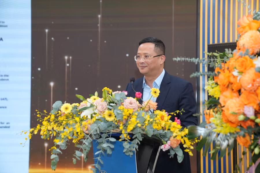 2-ong-uong-viet-dung-cuc-truong-cuc-hang-khong-viet-nam-phat-bieu-tai-su-kien.jpg