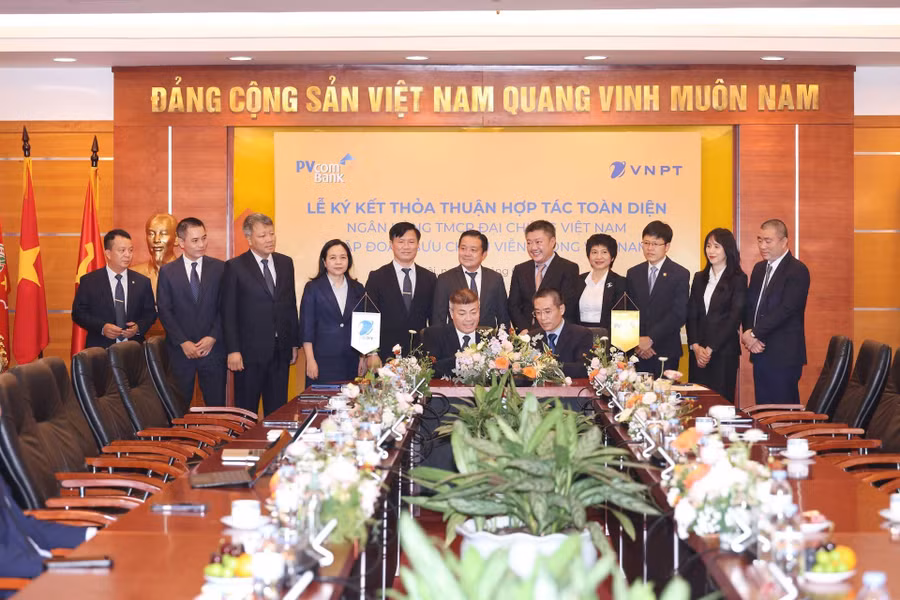 pvcombank-2.jpg