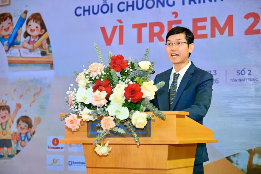 Tổng Biên tập Tạp chí Trẻ em Việt Nam phát biểu phát động cuộc thi trong khuôn khổ Lễ công bố chuỗi chương trình truyền thông Vì trẻ em năm 2026.