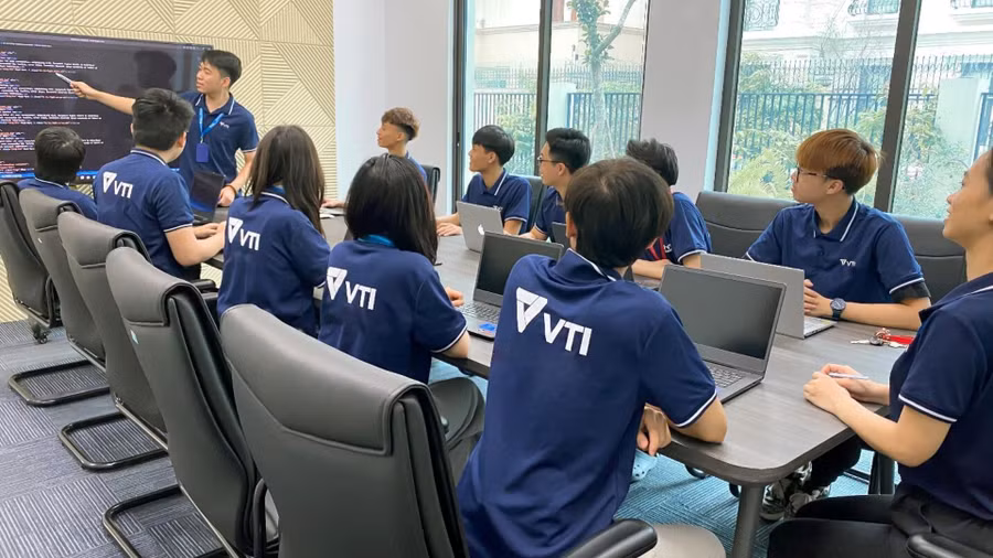 VTI NEXTJapan: Học bổng toàn phần cho sinh viên và người đi làm trong ngành IT