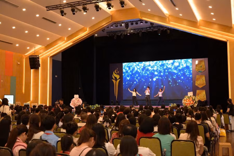 Trao giải 'Ngôi nhà mơ ước' 2026 và phát động Cuộc thi 'Trường học hạnh phúc' lần thứ II