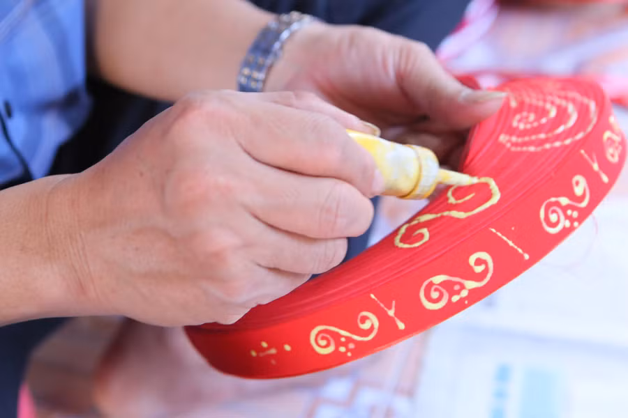 lang-khan-xep-doc-nhat-mien-bac-tim-cach-giu-nghe-3-6856-8156.jpg
