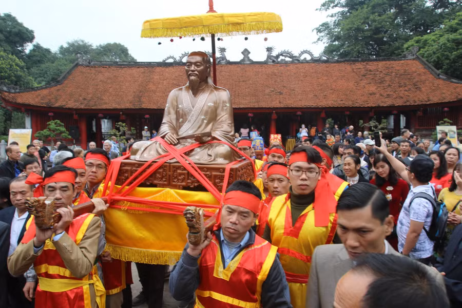 khoa-bang-dong-ho-nguyen-quy-4.jpg