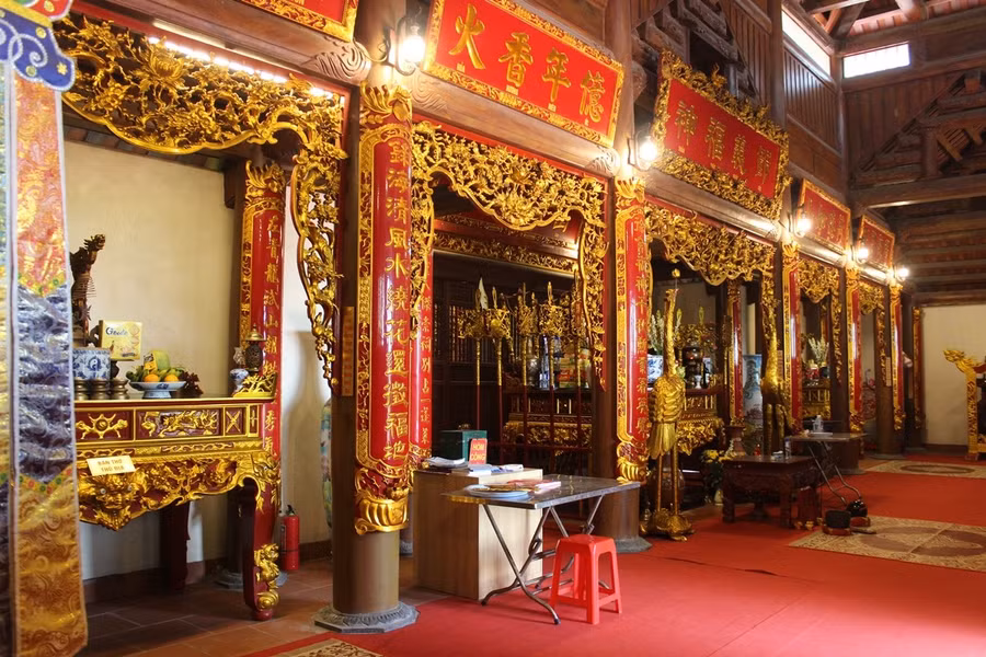 vu-phi-ho-vi-tien-si-dau-tien-cua-vung-dong-bac-bo-2-958.jpg