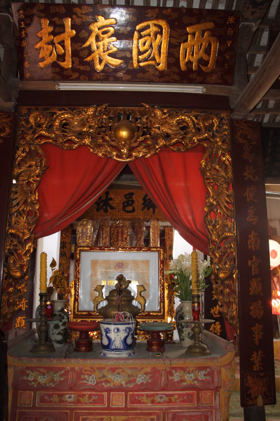 nha-khoa-bang-dang-7-ke-sach-chan-hung-dat-nuoc-5.jpg