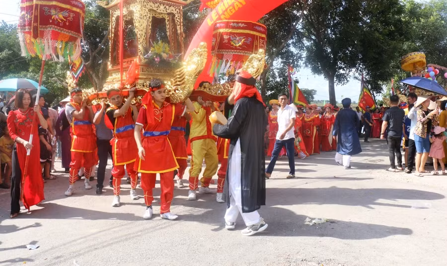 tuc-giao-hieu-noi-ngoai-cua-vi-tuong-quan-danh-tieng-4.jpg