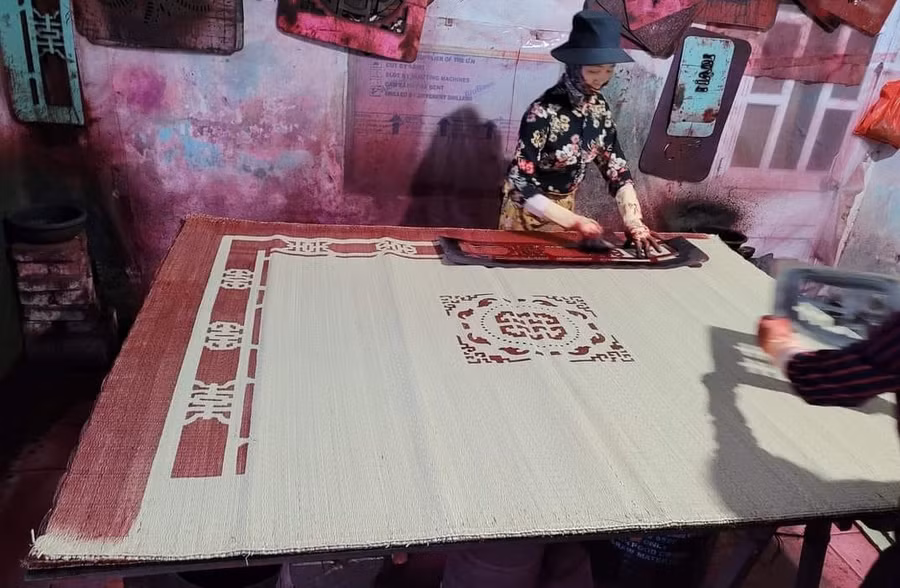 ve-lang-hoi-nghe-chuyen-tram-nam-nam-chieu-quan-trang-3.jpg