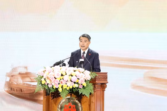 Thủ tướng Chính phủ Lê Minh Hưng phát biểu tại Hội nghị. Ảnh Đinh Chiến