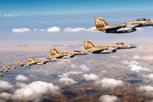 Để chặn chương trình hạt nhân, Israel sẽ kiểm soát lâu dài không phận Iran