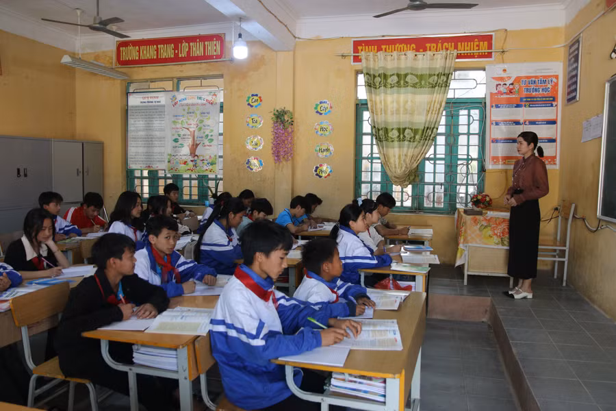 van-hoa-hoc-duong-3.jpg