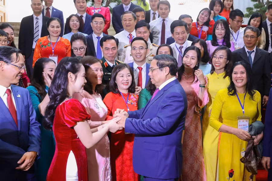 co-tinh-4.jpg