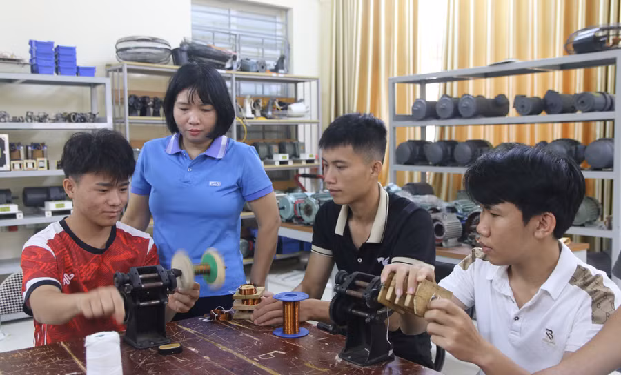 Tỉnh Lai Châu coi đào tạo nguồn nhân lực là khâu đột phá chiến lược trong phát triển kinh tế - xã hội.