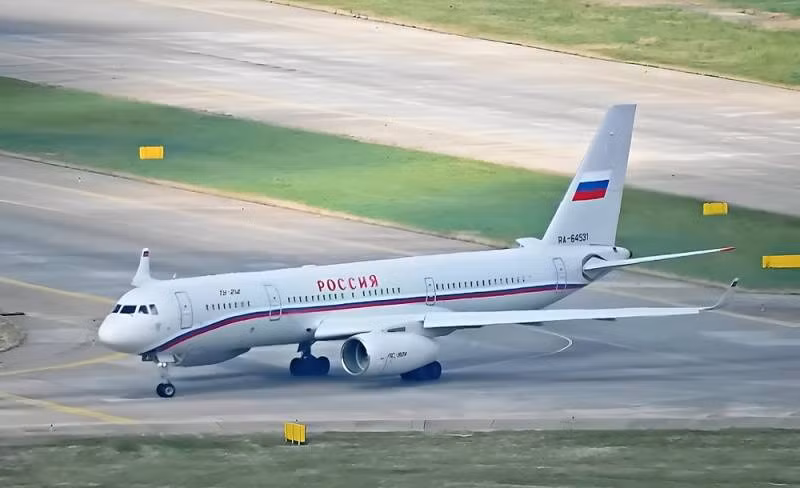 Máy bay Tu-214 là trọng tâm của ngành chế tạo máy bay dân dụng Nga.