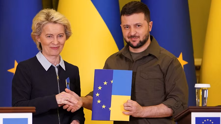 'Ukraine gia nhập EU biến thành cơn đau đầu với Đông Âu'