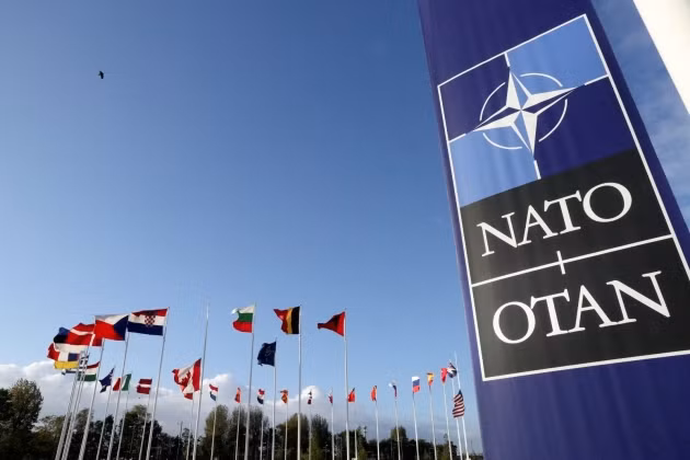 Con đường gia nhập NATO của Ukraine vẫn còn rất xa vời. Con đường gia nhập NATO của Ukraine vẫn còn rất xa vời.