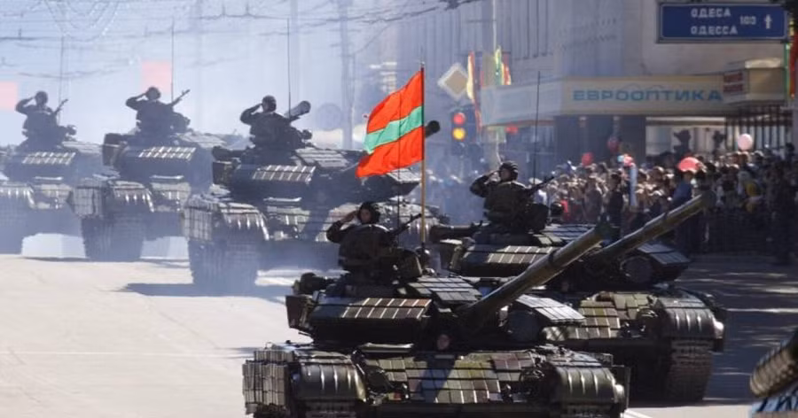 Lực lượng vũ trang Transnistria có quy mô lớn hơn Quân đội Moldova. Lực lượng vũ trang Transnistria có quy mô lớn hơn Quân đội Moldova.