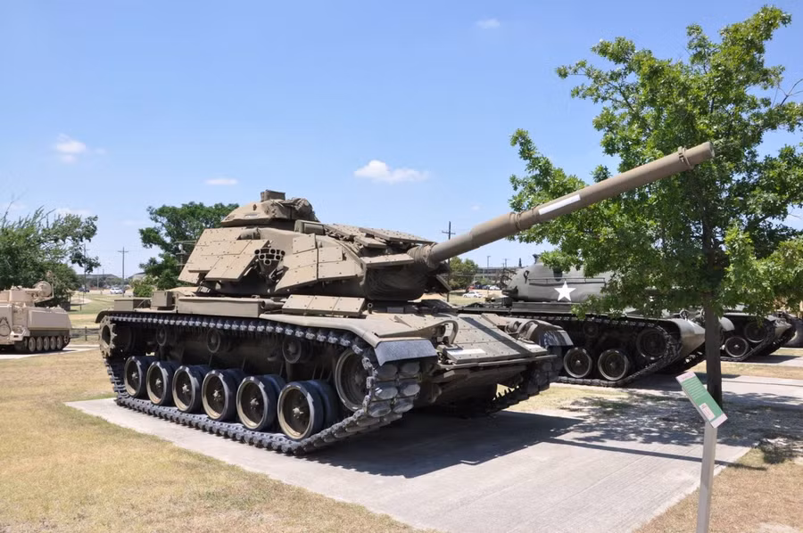 Xe tăng M60A3 TTS trang bị giáp phản ứng nổ.