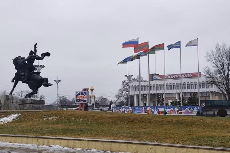 Khu vực Kaliningrad không thể bị phong tỏa dễ dàng như Transnistria. Khu vực Kaliningrad không thể bị phong tỏa dễ dàng như Transnistria.