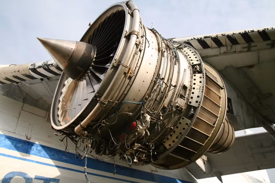 Nga có tham vọng sẽ tự chế tạo động cơ D-18T cho những chiếc máy bay vận tải An-124 Ruslan.