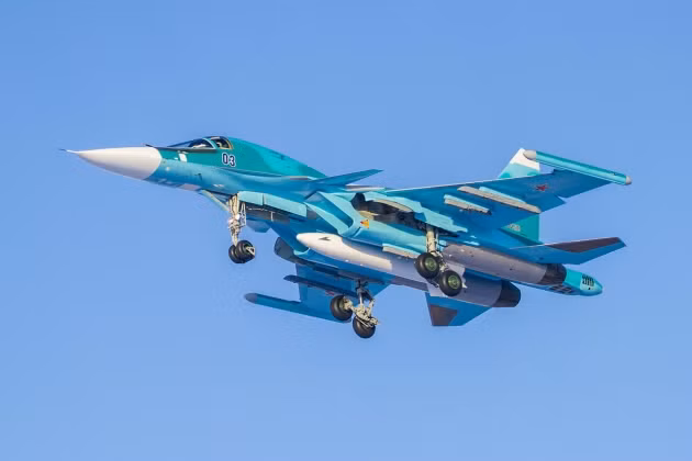 Máy bay ném bom tiền tuyến Su-34 được cho là đã phóng thành công tên lửa siêu thanh Kh-47M2 Kinzhal.