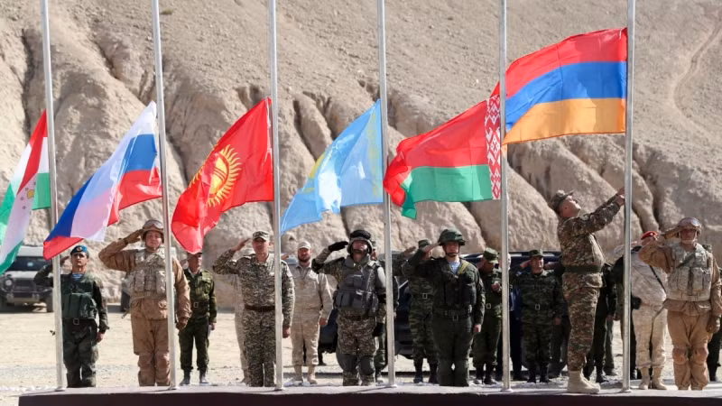 Armenia có thể sớm rời khỏi Tổ chức CSTO. Armenia có thể sớm rời khỏi Tổ chức CSTO.