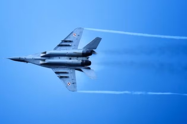 Các tiêm kích MiG-29 của Ba Lan đã được hiện đại hóa theo tiêu chuẩn NATO. Các tiêm kích MiG-29 của Ba Lan đã được hiện đại hóa theo tiêu chuẩn NATO.
