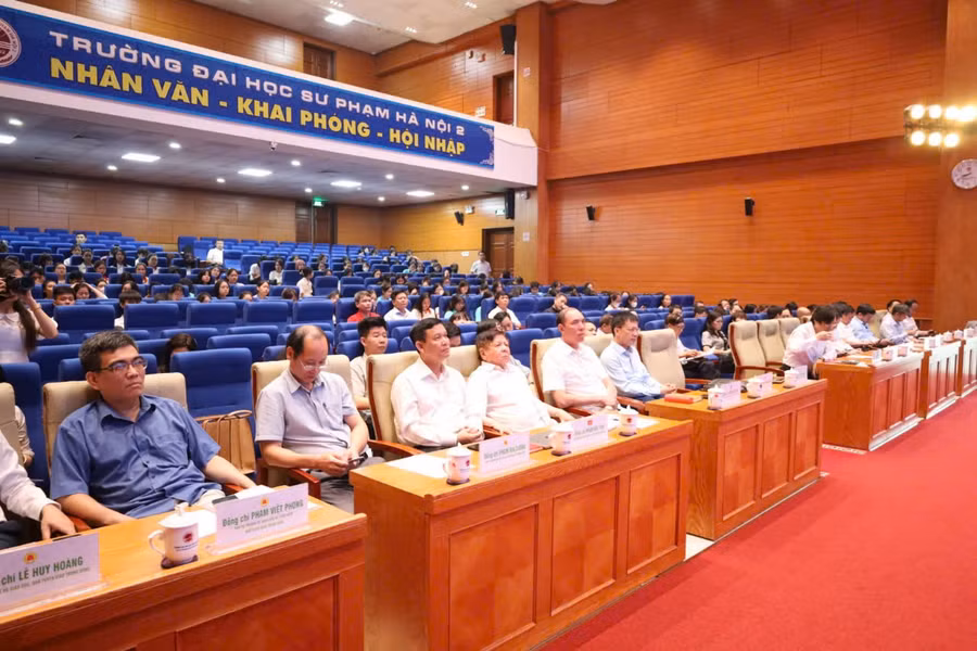 Hội thảo 3.jpg