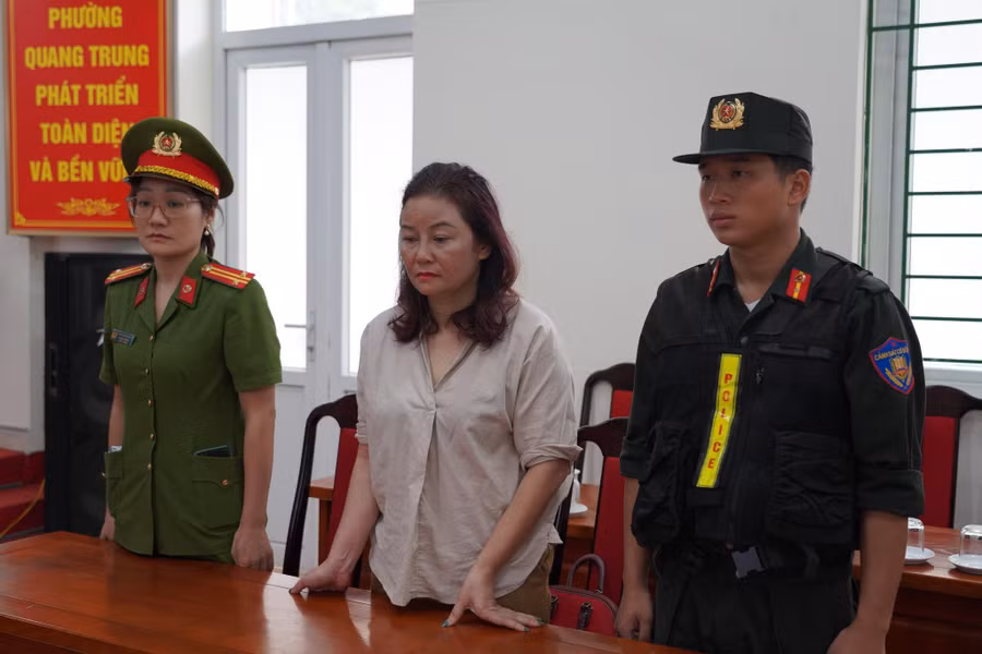 Nguyễn Lan Hương - Chủ tịch HĐQT Công ty cổ phần Tập đoàn Dược Bảo Châu bị bắt.