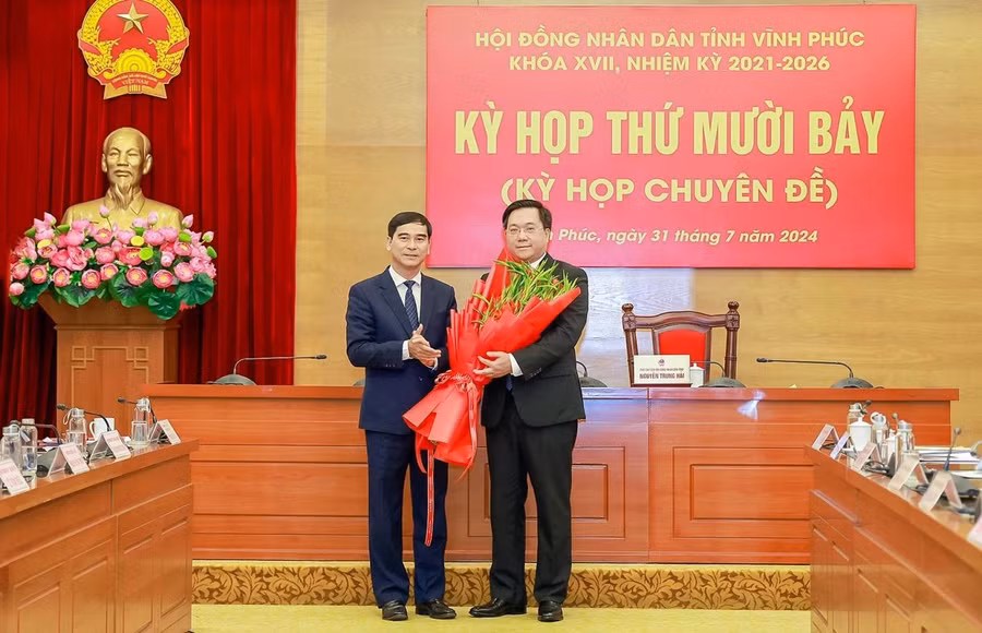 dong-1860-1722395094-17225199642831205268409.jpg