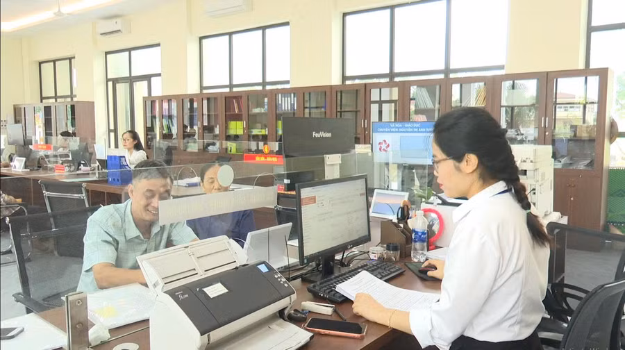 Giờ làm việc tại Trung tâm phục vụ hành chính công xã Xuân Lãng, tỉnh Phú Thọ.