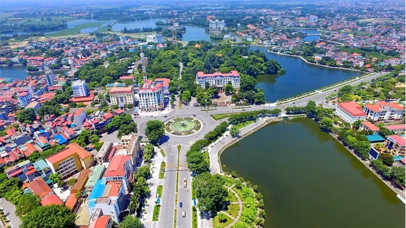 Sau sắp xếp thành phố Vĩnh Yên thành 2 phường là Vĩnh Yên và Vĩnh Phúc.