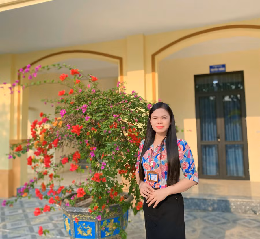 co-ngoc2.jpg