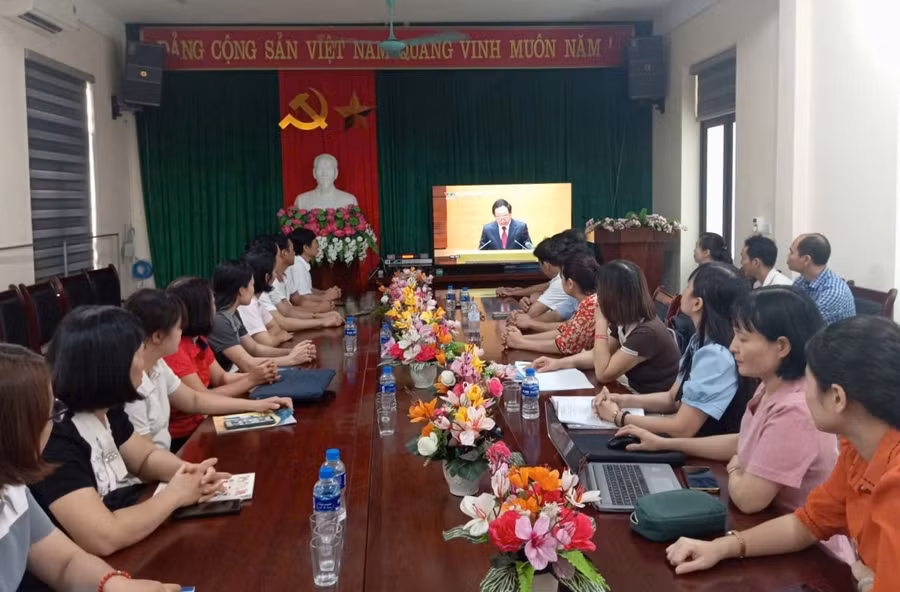 hoc-tap-nghi-quyet.jpg