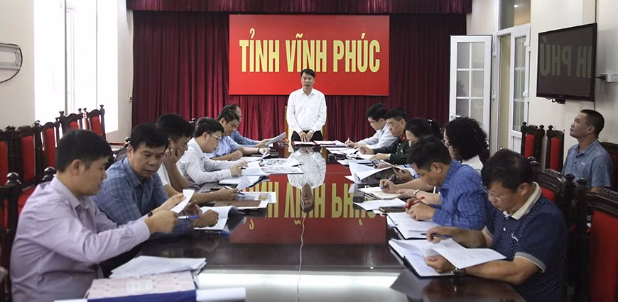 hoi-nghi.jpg