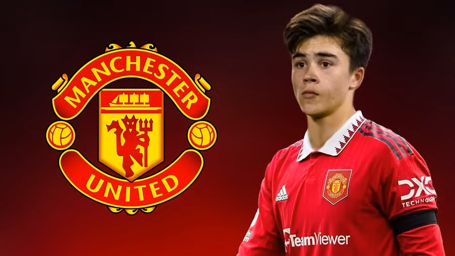 Man United chốt giá bán hậu vệ trẻ