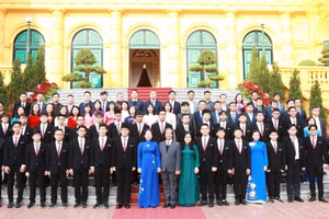 Gặp mặt, tuyên dương học sinh đoạt giải Olympic, KHKT quốc tế năm 2024
