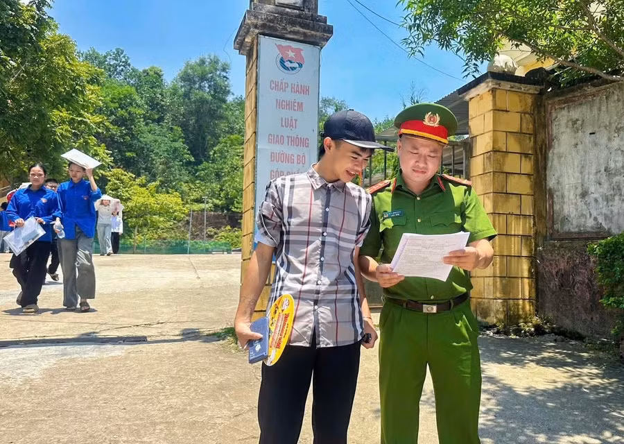 Thí sinh thi lớp 10 THPT tại Tuyên Quang.