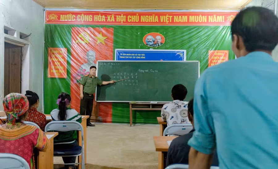 Lớp học đặc biệt tại Tây Côn Lĩnh.